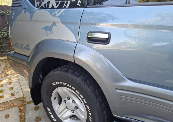 Toyota Land Cruiser cena 59900 przebieg: 214555, rok produkcji 1999 z Kowary małe 781